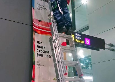Campaña de publicidad de AENA en el Aeropuerto de Málaga