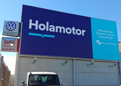 Rótulos, corpóreos con iluminación y vinilos para Holamotor