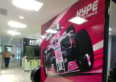 Vinilado oficinas de Hype Energy Drinks en Puerto Banús