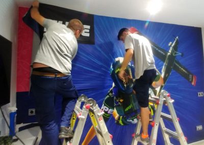 Vinilado oficinas de Hype Energy Drinks en Puerto Banús