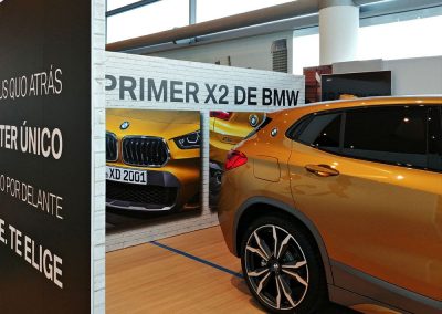 Diseño, producción y montaje del cubo para el BMW X2 en Avda. Velázquez