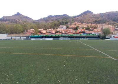 Rótulo patrocinio en el Campo Municipal Ntra. Sra. de la Fuensanta de Pizarra