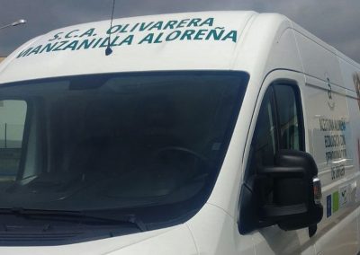 Vinilado de la furgoneta de Olivarera Manzanilla Aloreña