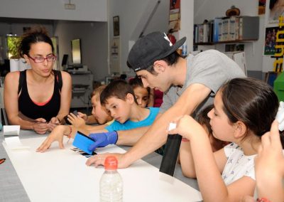 Visita del CEIP El Hacho a Imprenta Castillo