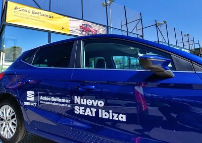 Lonas y vinilos de corte para presentación del nuevo Seat Ibiza de Autos Bellamar
