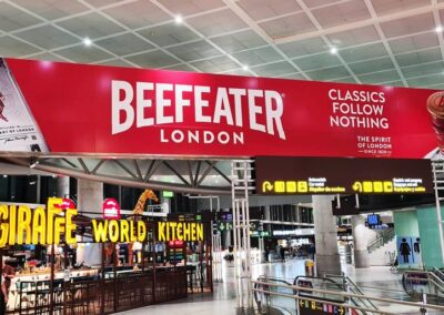Publicidad de Beefeater en el aeropuerto de Málaga
