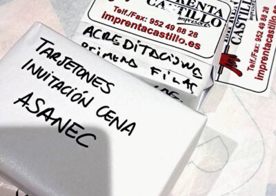 Acreditaciones y tarjetas